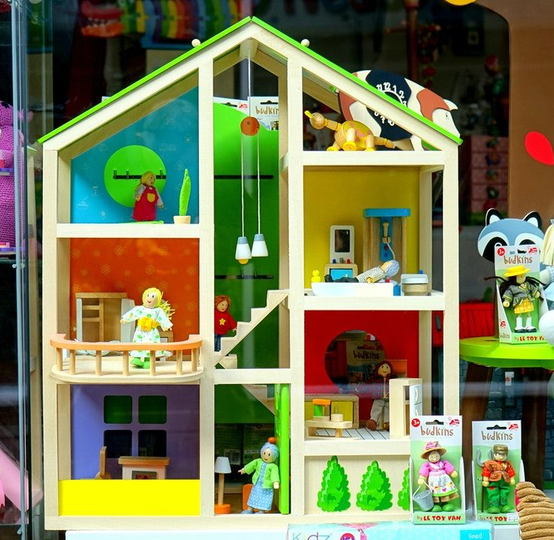Speedy Toys